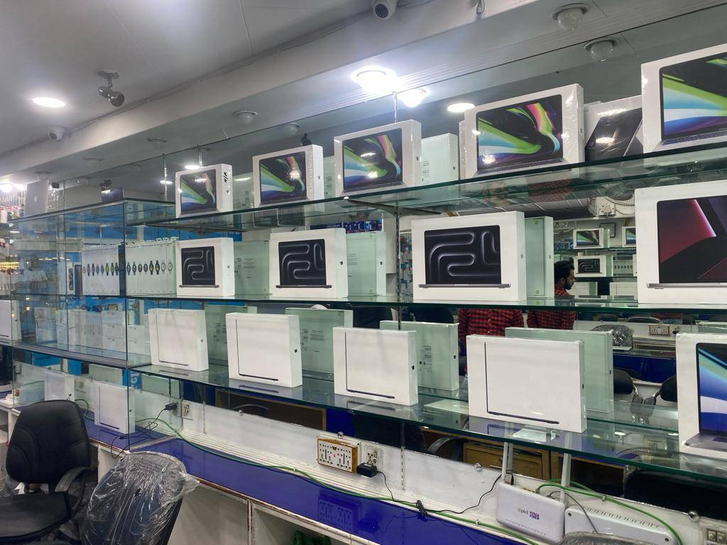 Climax computer shop